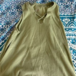 GREEN TANK